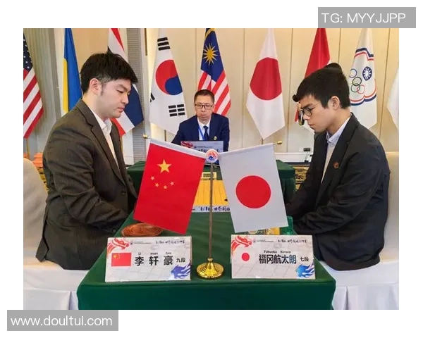 柯洁与李词悠对决围棋巅峰之战引发热议与期待